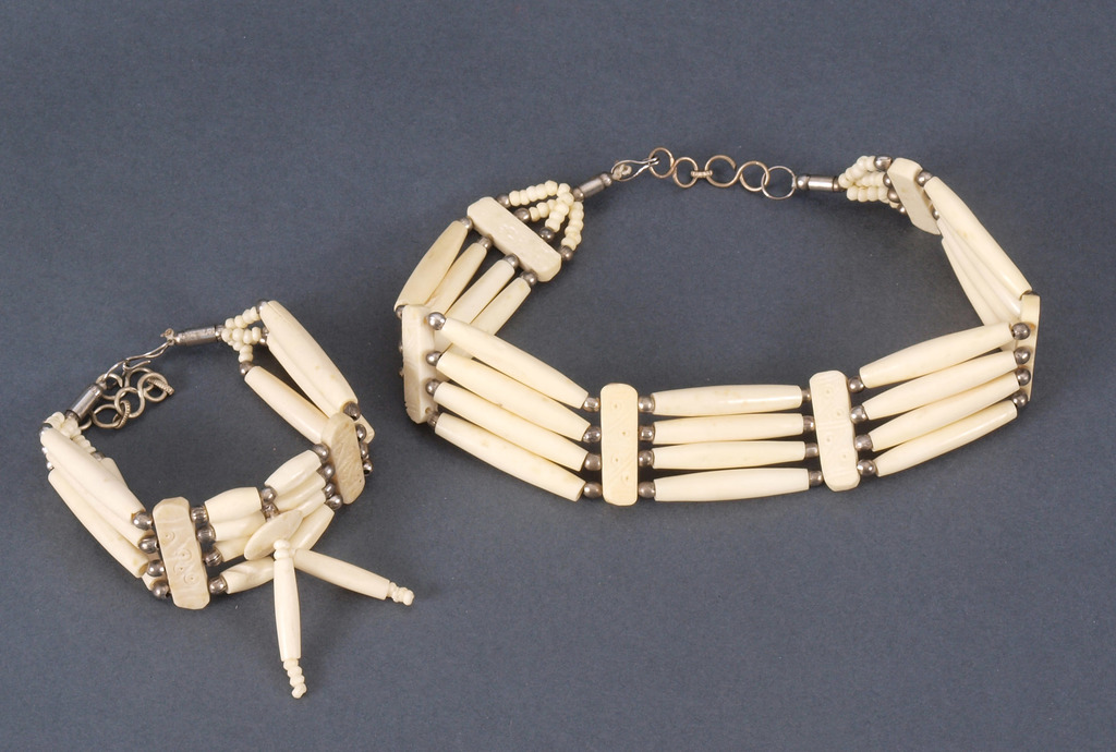 Necklace and bracelet made from the bone