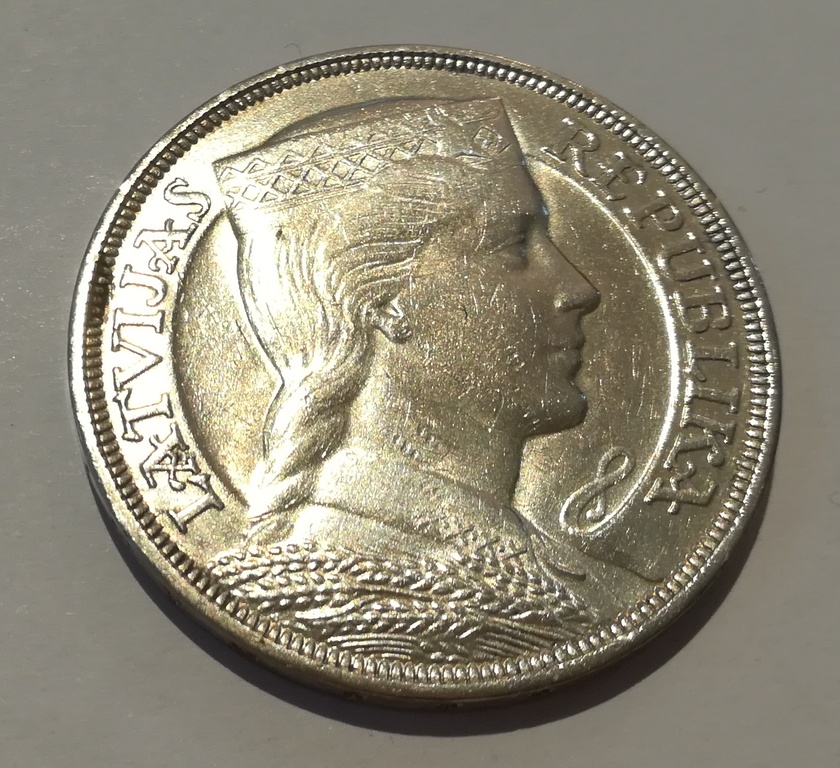 Sudraba pieclatnieka monēta - 1932
