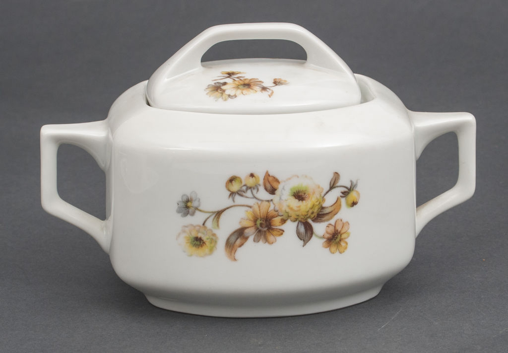 Porcelain tea-coffee set for six people