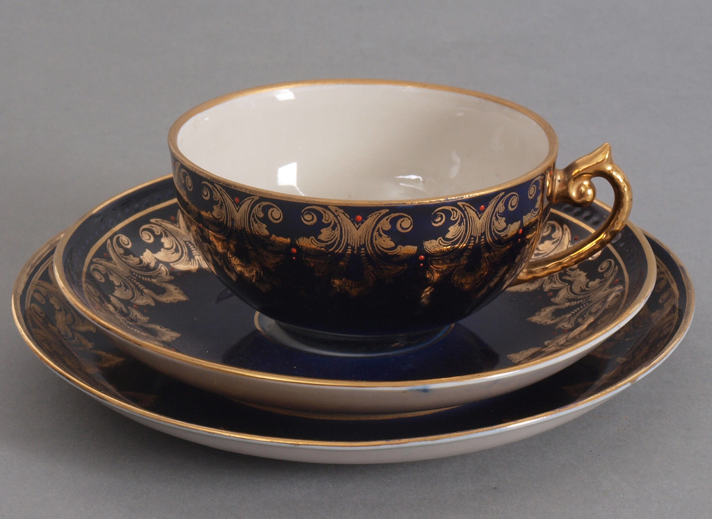 Porcelain trio - cup, saucer and plate