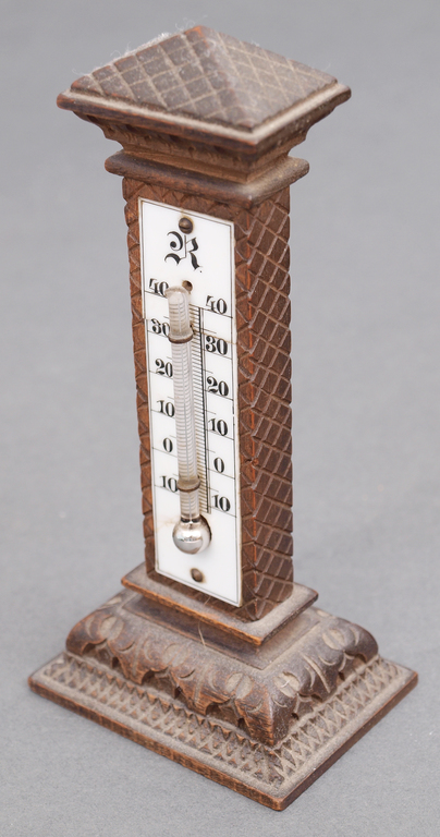 Table room thermometer