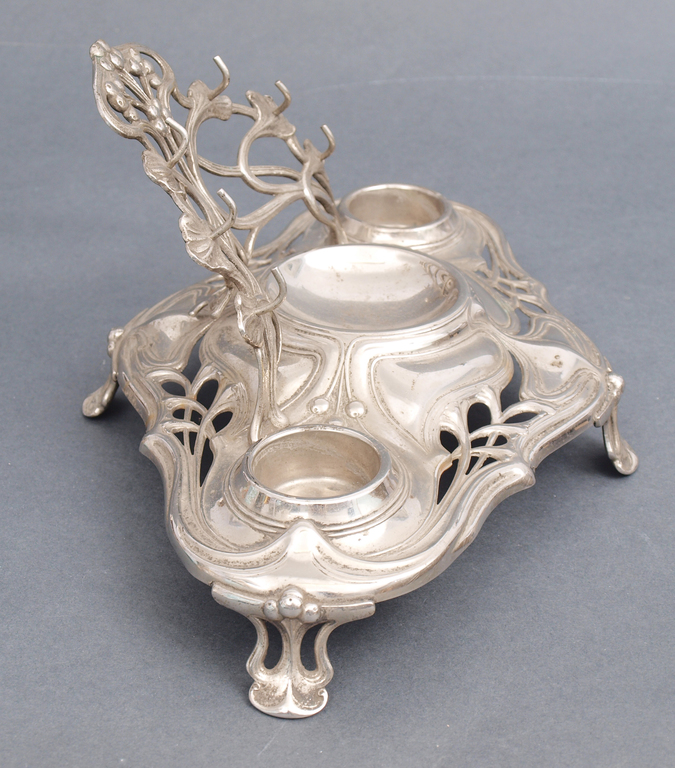 Art Nouveau silver-plated metal inkstand