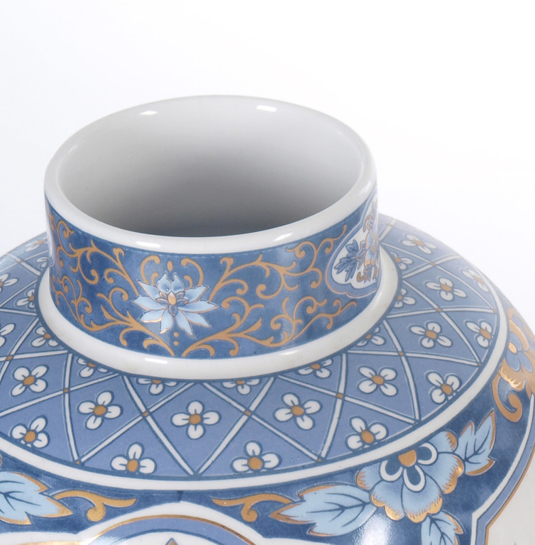 Porcelain vases - urns (2 pcs.)