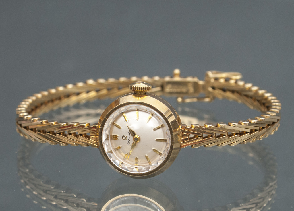 Women's gold watch