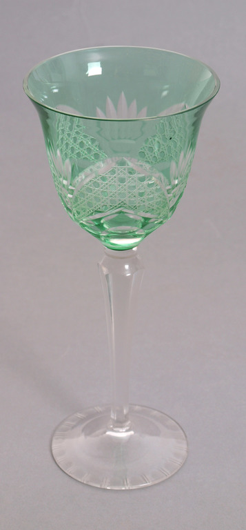 Krāsainā stikla glāze