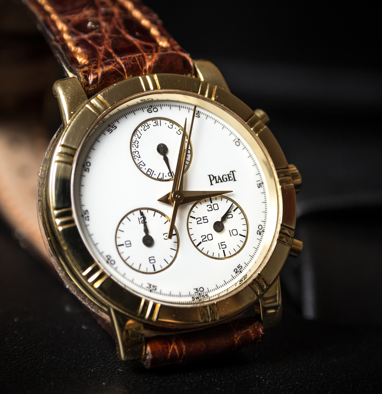 Elegant Piaget Chronograph golden women's watch