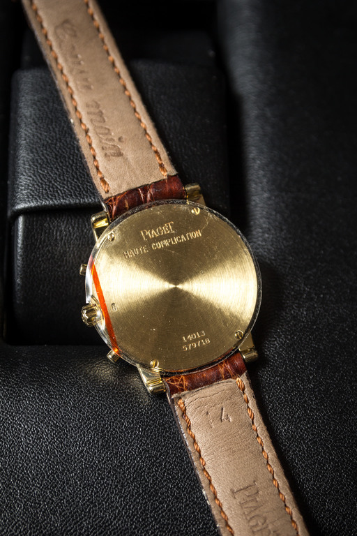 Elegant Piaget Chronograph golden women's watch