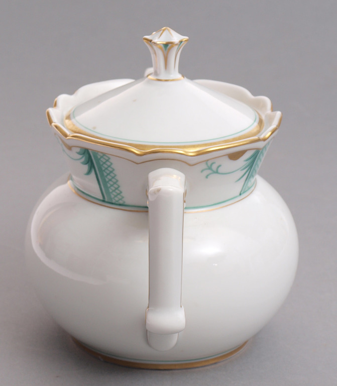 Porcelain tea-pot