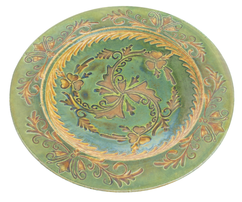 Декоративная керамическая тарелка для стени 