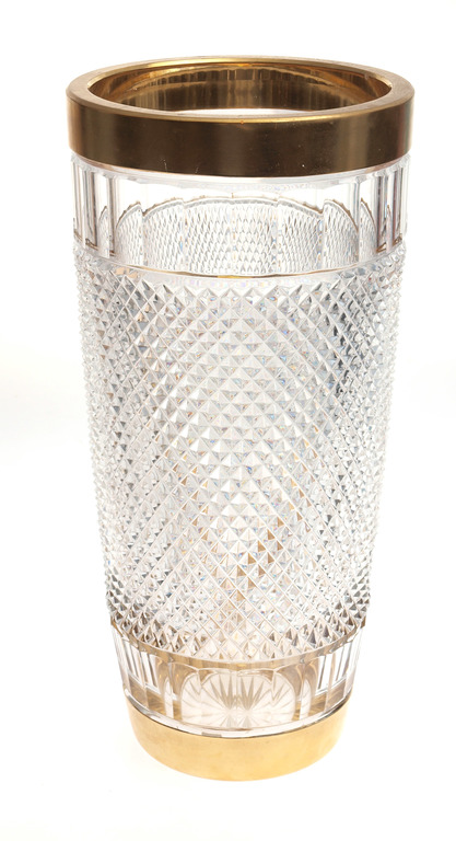 Crystal vase with guilding