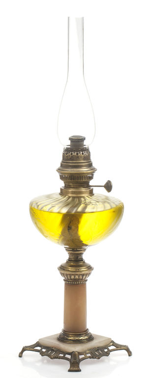 Kerosene lamp (in very good condition, ready for use)