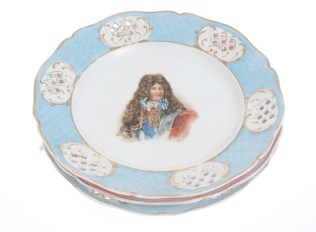 Фарфоровые тарелки в Стиль Севра с аристократические портреты 3 шт.