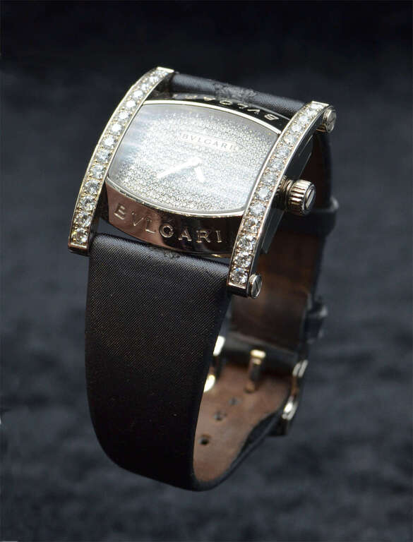 White gold watch with diamonds and leather strap 