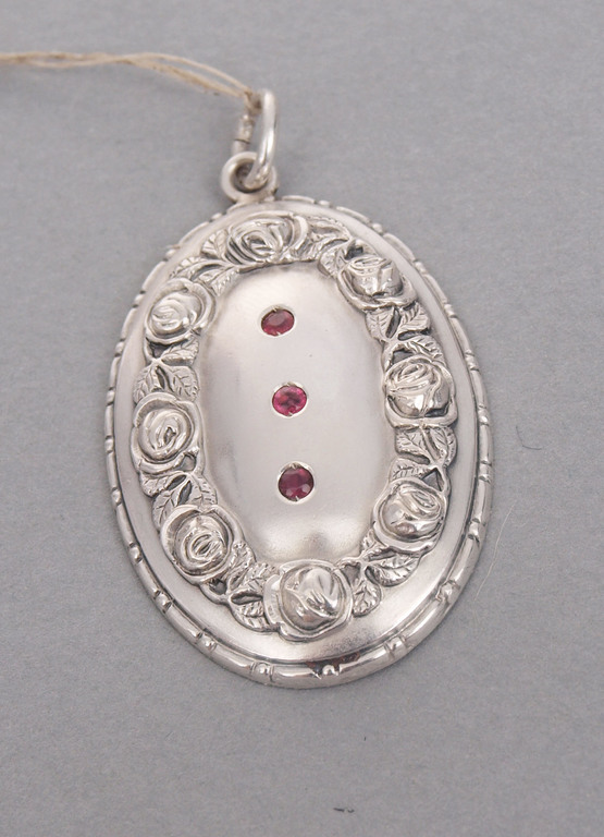 Art Nouveau silver pendant with rubies