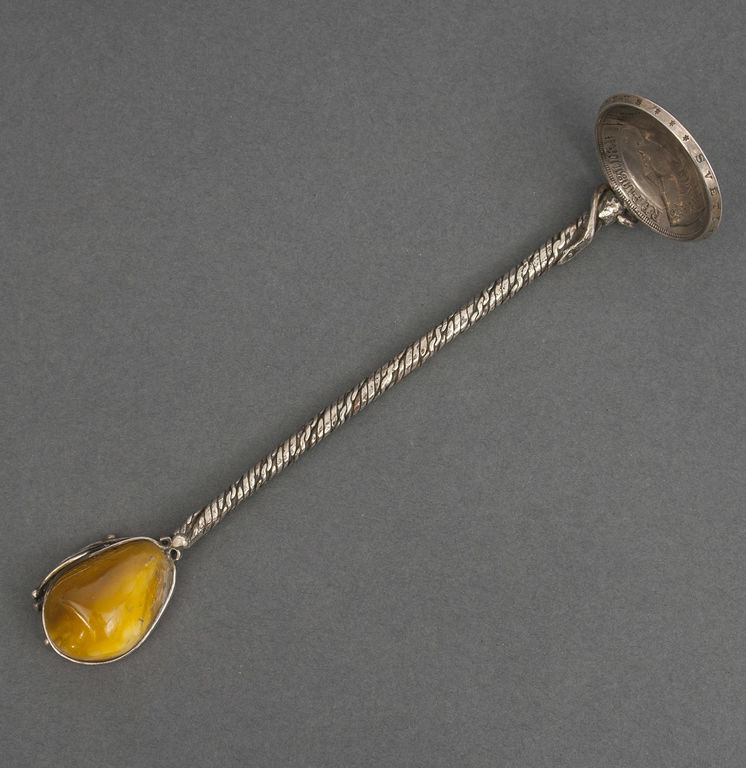 Silver spoon spoon with 5 lats coin and amber
