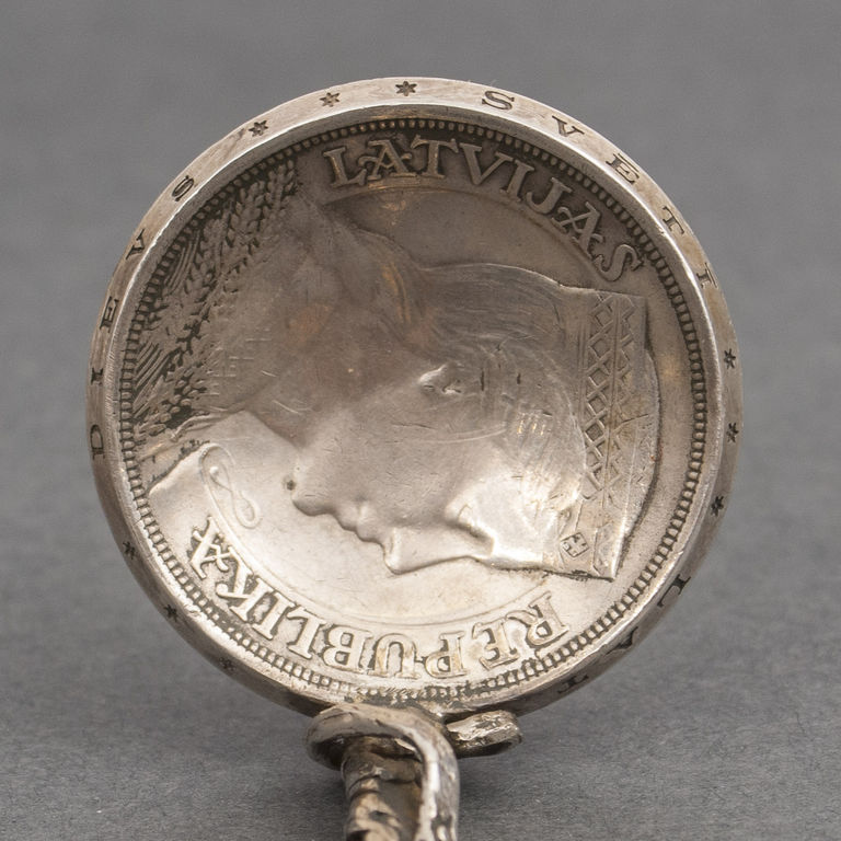 Серебряная Ложка с монетой 5 латов и янтарем
