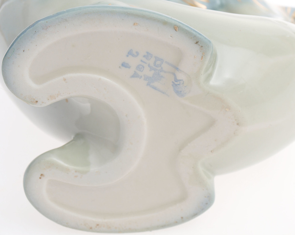 Porcelāna komplekts liķierim - karafe ar paplāti un glāzītēm 
