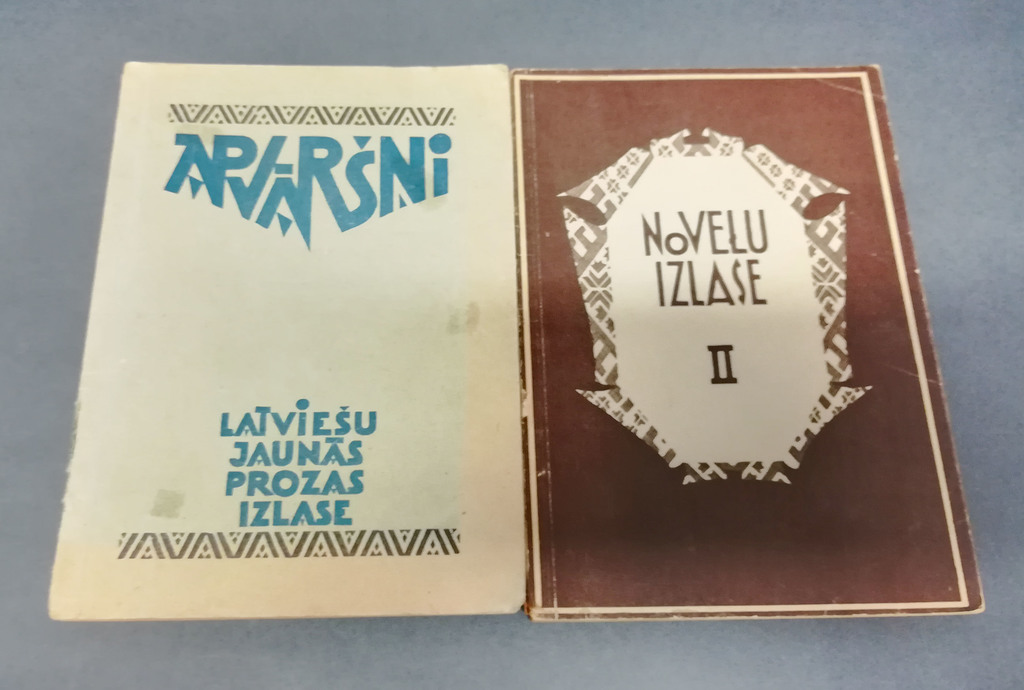 2 books with cover of Sigismunds Vidbergs 