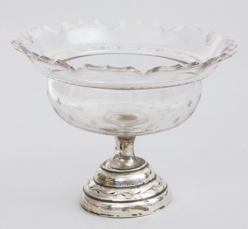 Glass bowl with silver finish 