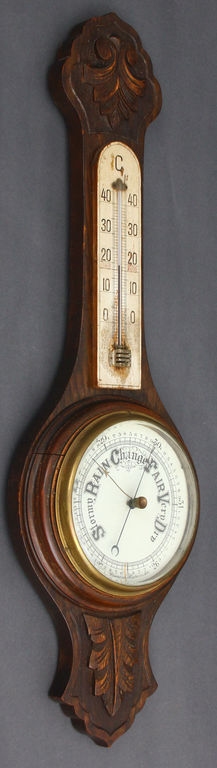 Oak barometer
