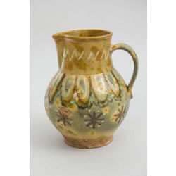 Ceramic vase/decanter for juice