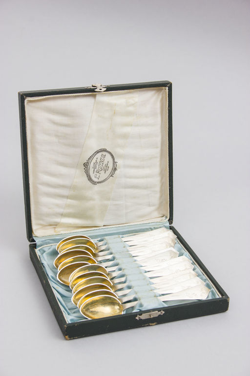 Guilder silver set in original box (12 pcs.)