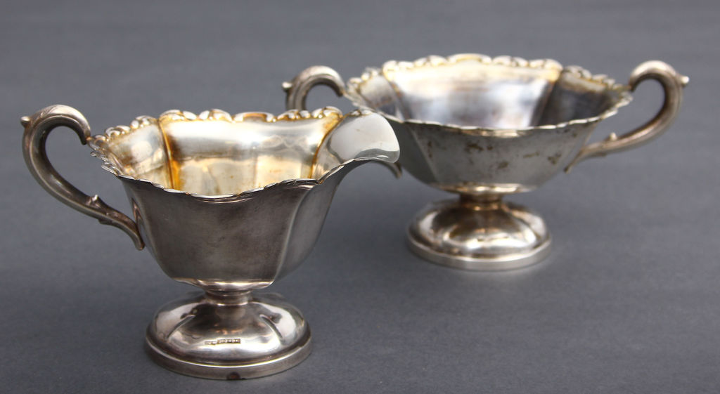 Silver cream bowl and sugar basin