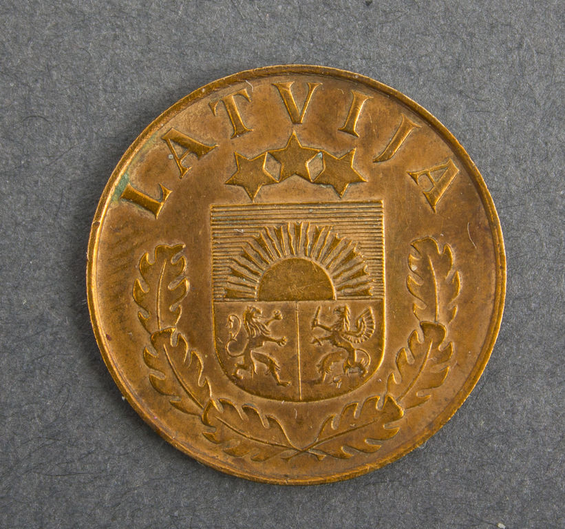 2 santīmu monēta 1937.g.