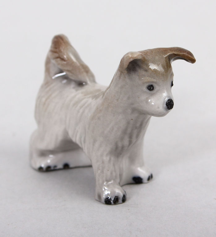 Porcelain figurine (miniature) 