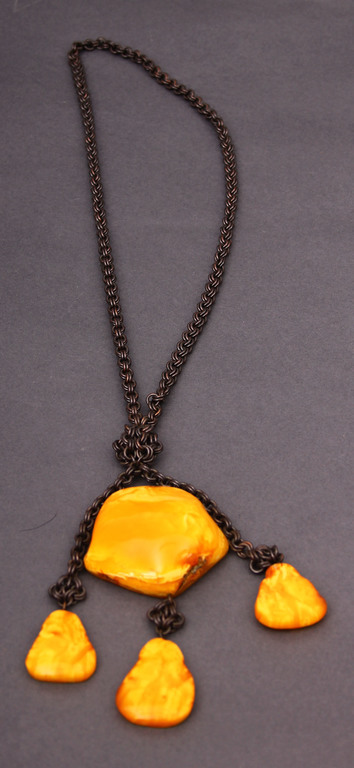 100% Natural Baltic amber pendant with metal