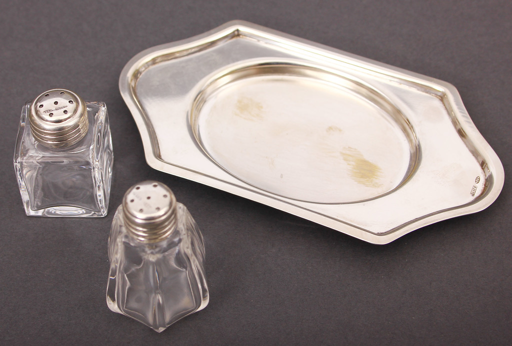 Art Deco style silver tray with 2 glass utensil's for spice with silver finish