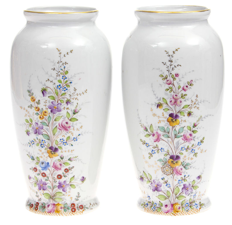 Porcelain vases (pair) 