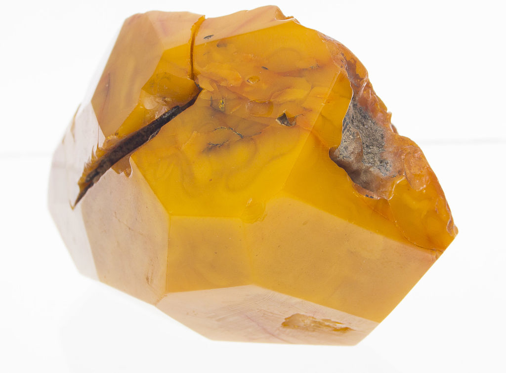 100% Natural Baltic amber stone