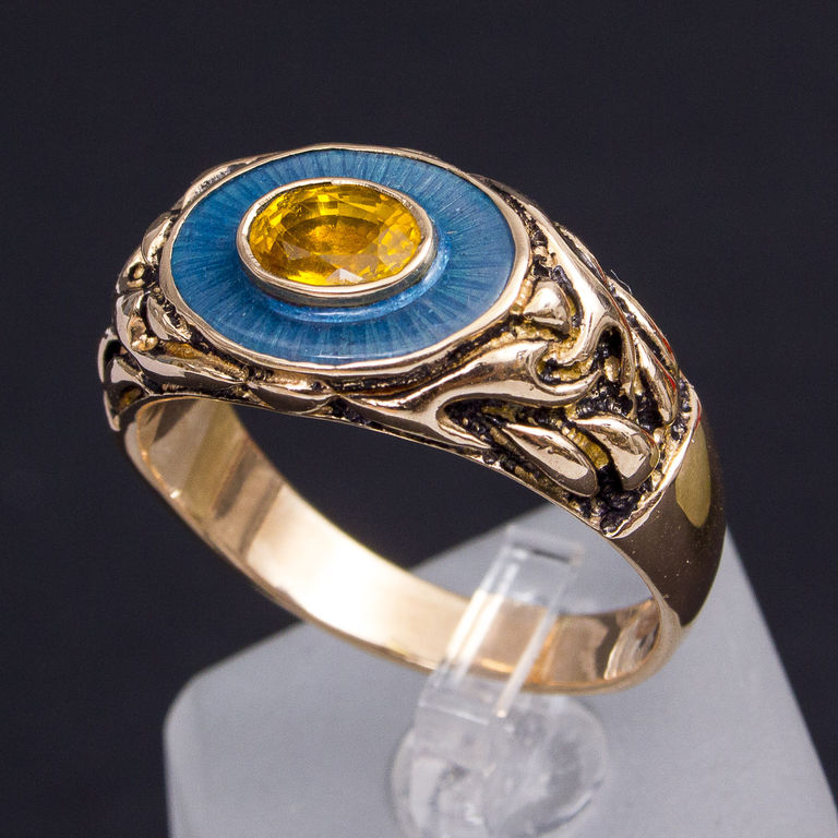 Zelta gredzens ar dabīgu dzelteno safīru
