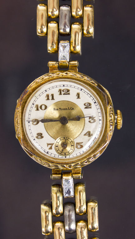 Gold women's wristwatch Moser&Co