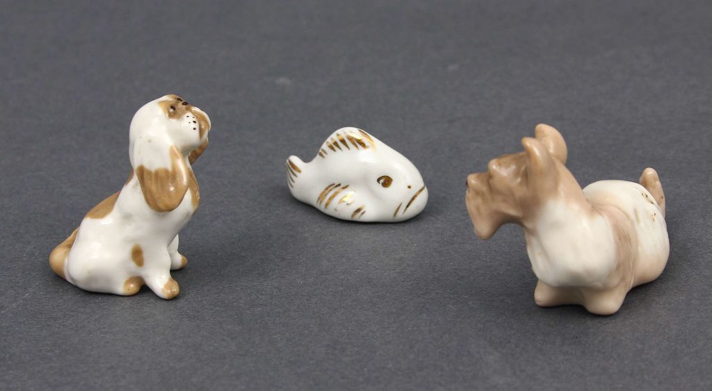 Porcelain figurines 3 pcs. 