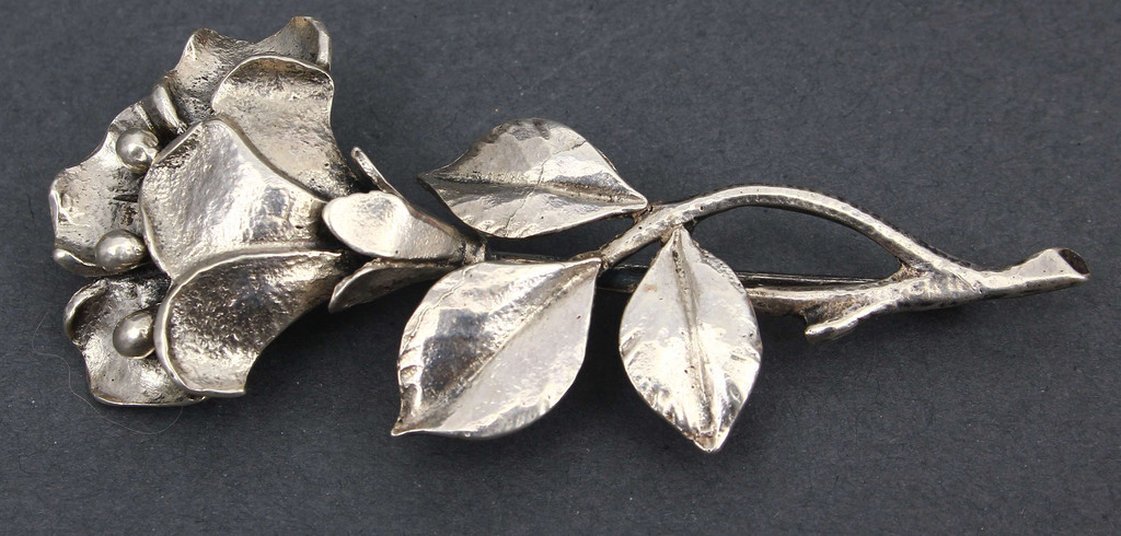 Art noveau silver brooch 