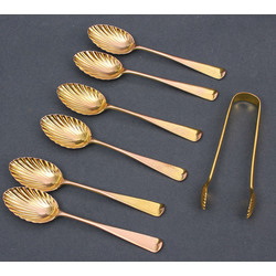 Guilded silver dessert spoons and sugar tongs (6 pcs.)