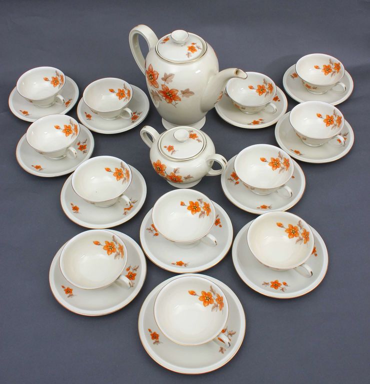 Porcelain set for 12 persons