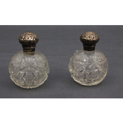 Smaržu komplekts - 2 kristāla pudelītes ar sudraba apdari