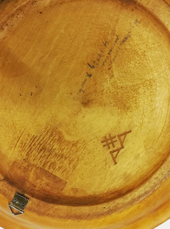 Decorative wood plate 