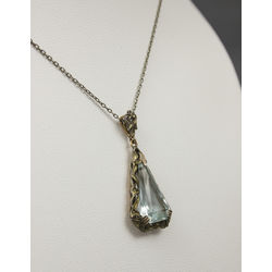 Metal Chain with Gold / Silver Pendant