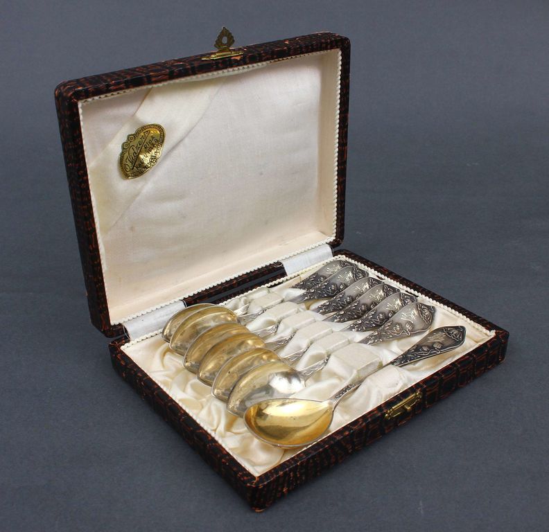Silver spoons 7 pcs. in original box 