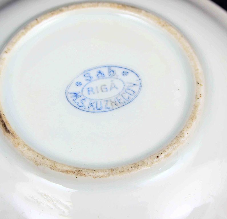 Porcelain plates 2 pcs.