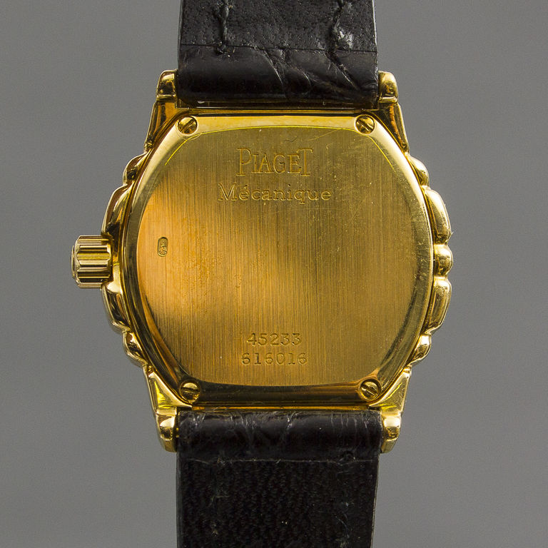 Золотые Женские наручные часы Piaget Tanagra
