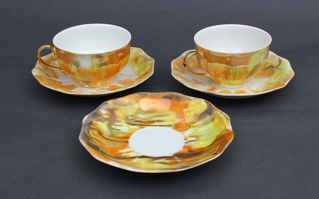 Porcelain cup with saucer (3 pcs.)