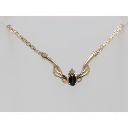 Gold necklace with 3 diamonds, sapphires