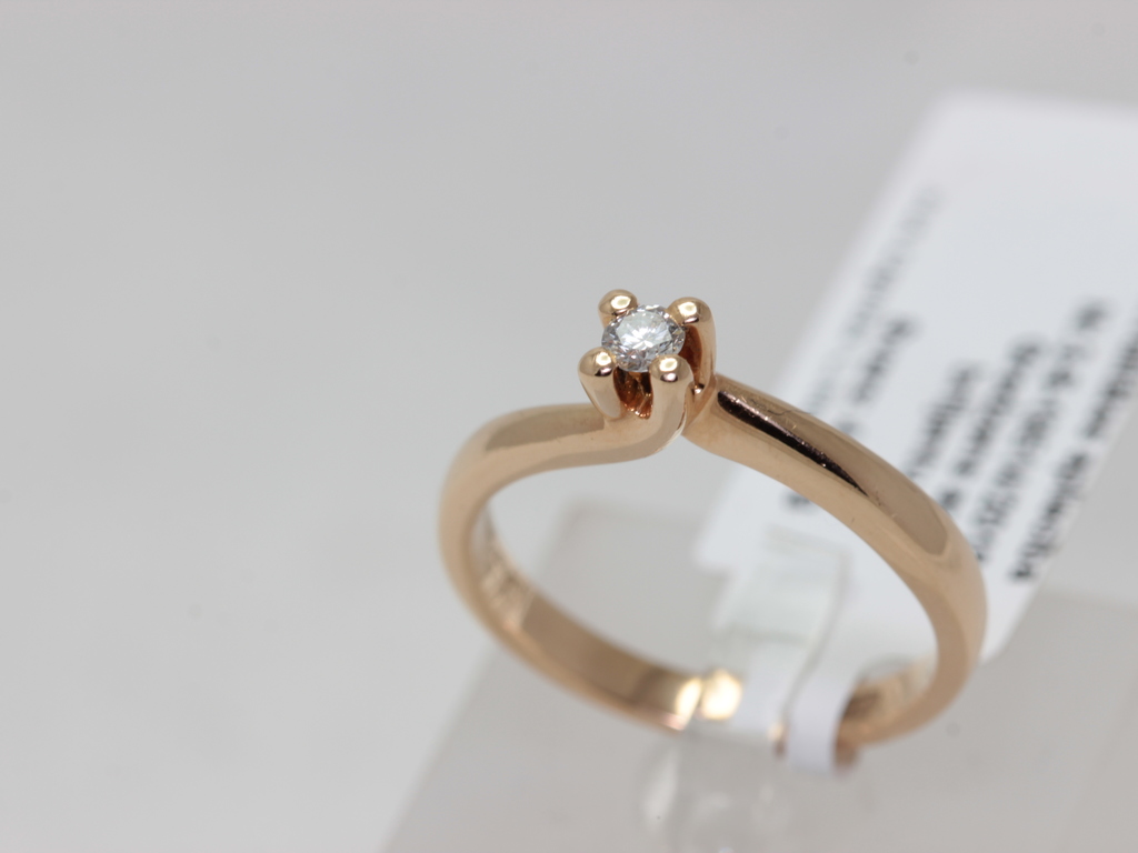 Золотое кольцо с бриллиантом Giorgio Visconti