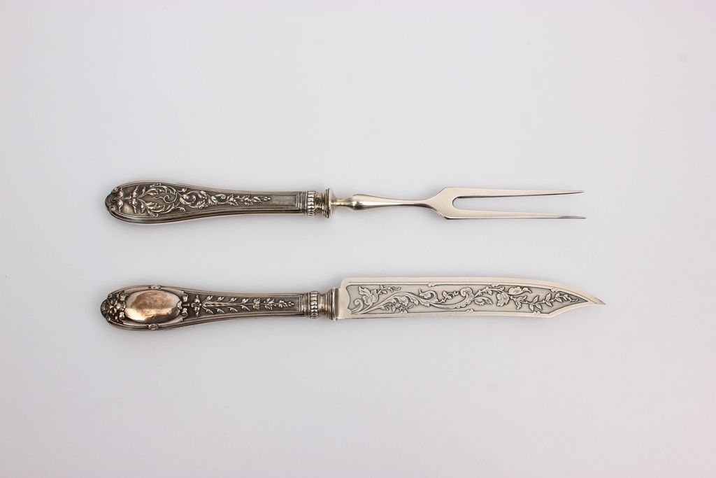 Серебряная вилка и нож в оригинальной коробке