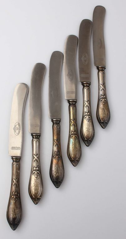 Silver plated metal knives